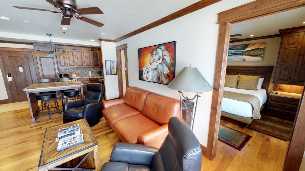 Manor Vail Lodge Bagian luar foto